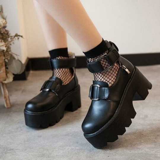 egirl style black platform shoes